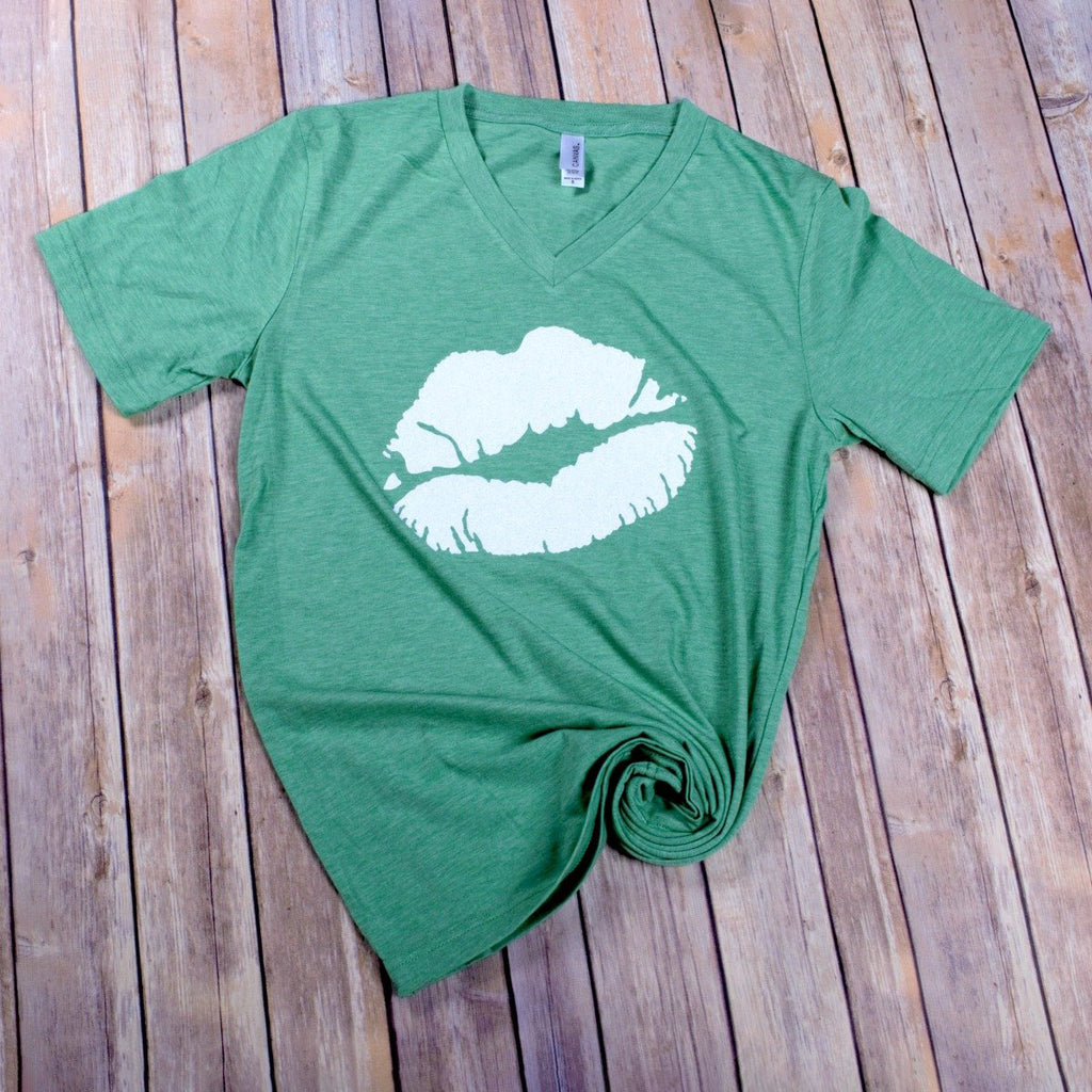 St. Patrick's Glitter Lips Tee -- Green VNeck